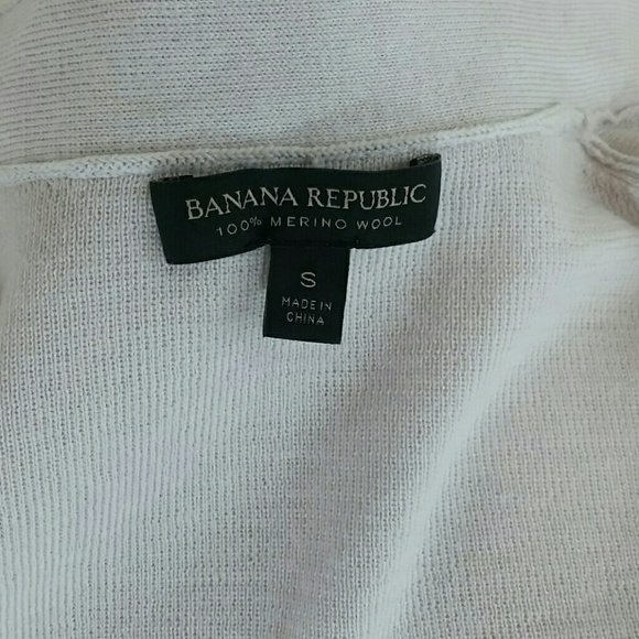 Banana Republic grey Merino wool cardigan sweater - Picture 5 of 5